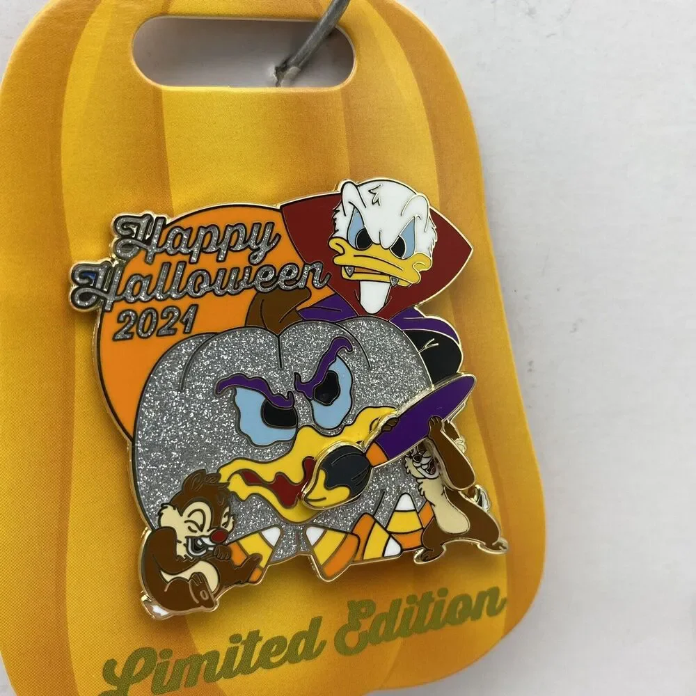 Disney Parks Pin Happy Halloween Donald Duck & Chip 'n Dale Paint LE 4000